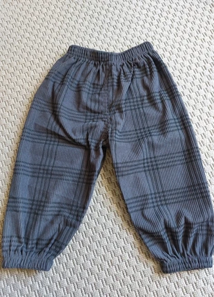 Wide leg trousers. Unisex, marca: The Korean Fashion, estado: Nuevo con etiquetas, tamaño: 4 años / 104 cm, 10,00 €, 11,20 € Protección al comprador incluida