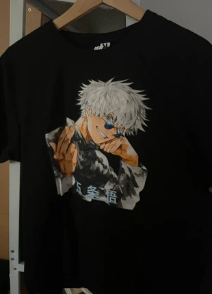 T-shirt Gojo Satoru XL, brand: Roly, condition: Very good, size: XL, €5.00, €5.95 includes Buyer Protection