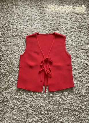 Gilet sans manches rouge à liens, brand: mielly, condition: Very good, size: S / 36 / 8, €29.99, €32.19 includes Buyer Protection