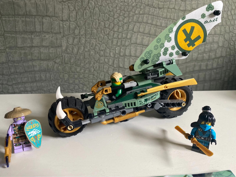 Lego ninjago jungle chopper 1