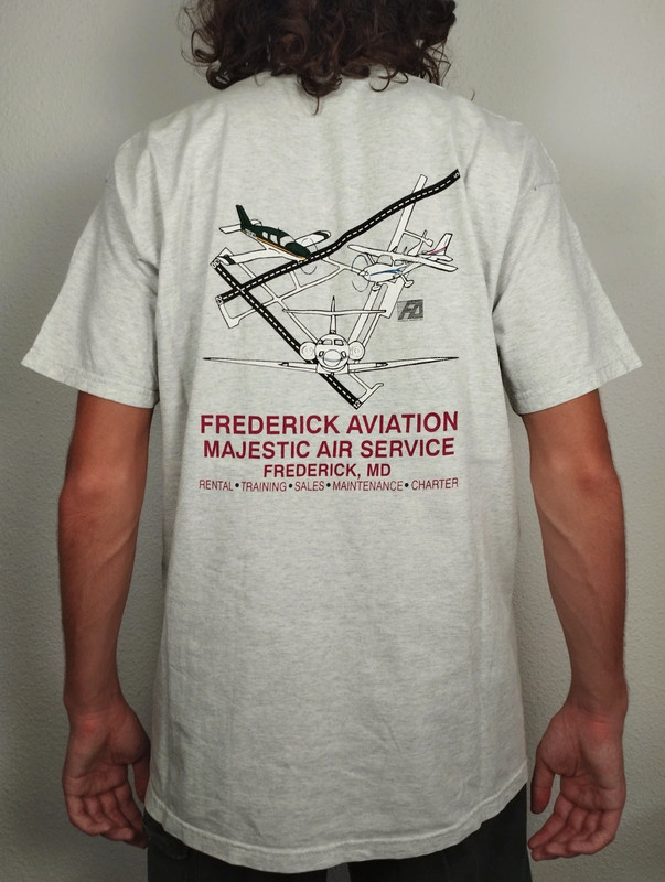 T shirt Fruit Of The Loom vintage Frederick Aviation 90 s Vinted