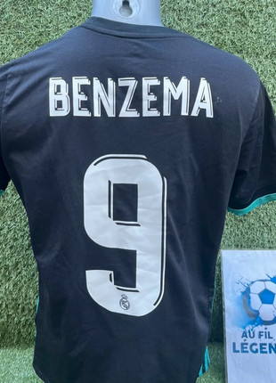 Maillot Benzema Real Madrid, marque: adidas, état: Très bon état, taille: S, 65,00 €, 68,95 € Protection acheteurs (Pro) incluse