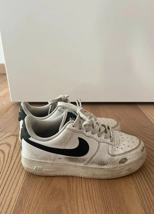 Nike Air Force 1 One 37.5 6.5, brand: Nike Air, condizioni: Discrete, taglia: 37.5, €4.99, €5.94 include la Protezione acquisti