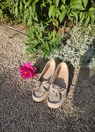Jolie paire de mocassin beige, marke: Merry Scott, zustand: Neu, größe: 41, 8,00 €, 9,10 € inklusive Vinted-Käuferschutz