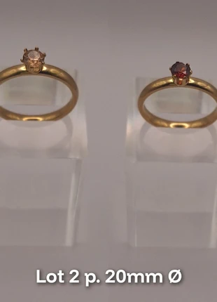 Lot de 2 Anneaux Acier Inoxydable avec Strass Colorés – 20mm - Bijoux Femme, marque: Tendance, état: Neuf sans étiquette, taille: 20,2 mm, 4,50 €, 5,43 € Protection acheteurs incluse