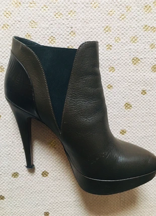 Plateau enkellaarsjes/ boots pollini studio, merk: Pollini, staat: Goed, maat: 39, € 10,00, € 11,20 inclusief Kopersbescherming