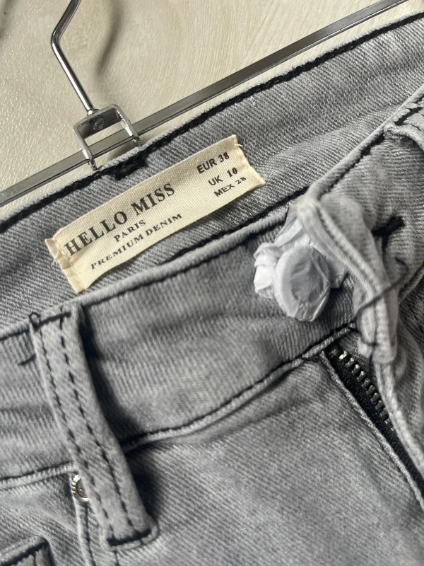 Jean skinny gris – Hello Miss Paris - photo numéro 4