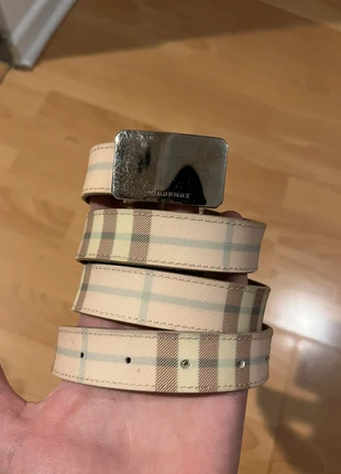 Ceinture Burberry Rose en très bon état taille femme, marke: Burberry, zustand: Sehr gut, größe: 100, 110,00 €, 116,20 € inklusive Vinted-Käuferschutz