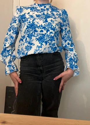 Chemisier à motifs, état: Très bon état, taille: XS / 34 / 6, 2,00 €, 2,80 € Protection acheteurs incluse