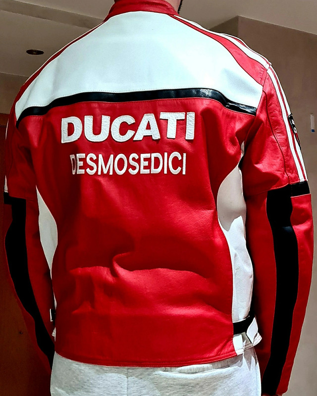 Chaqueta cuero Ducati desmosedici+guantes Vinted