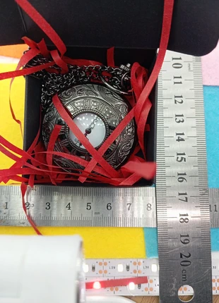 Montre à gousset avec la boîte, marca: Broche.fr, estado: Muito bom, tamanho: 47 mm ou mais, €5.00, €5.95 inclui Proteção do Comprador Pro