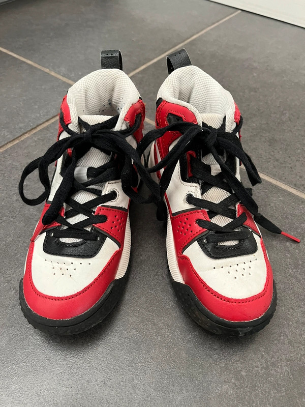 ZARA basketbal sneaker met veters 1