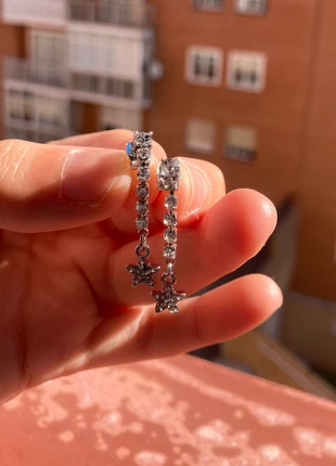 Pendientes plateados estrella, merk: Local, staat: Nieuw zonder prijskaartje, € 4,00, € 4,90 inclusief Kopersbescherming