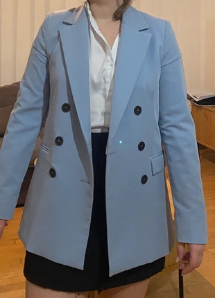 Veste blazer Zara bleu clair, marke: Zara, zustand: Sehr gut, größe: XS / 34 / 6, 4,00 €, 4,90 € inklusive Vinted-Käuferschutz