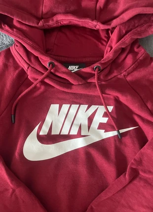 Trui nike, marque: Nike, état: Très bon état, taille: XS / 34 / 6, 7,99 €, 9,09 € Protection acheteurs incluse