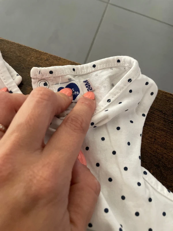 Lot de 4 robes / jupes fille 24 mois - photo numéro 3
