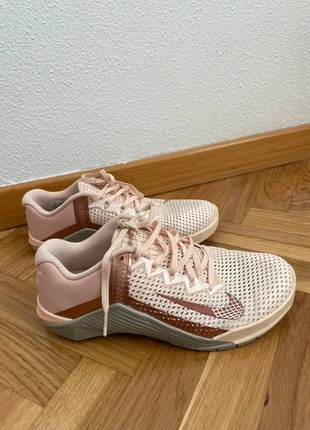 Nike Metcon6, marca: Nike, estado: Muy bueno, tamaño: 40.5, 70,00 €, 74,20 € Protección al comprador incluida