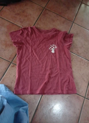 Maglietta tg.s, merk: Primark, staat: Heel goed, maat: S, € 2,00, € 2,80 inclusief Kopersbescherming