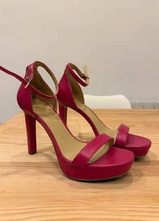 Escarpins Fuchsia 38 ~ Michael Kors, marque: Michael Kors, état: Neuf sans étiquette, taille: 38, 44,00 €, 46,90 € Protection acheteurs incluse
