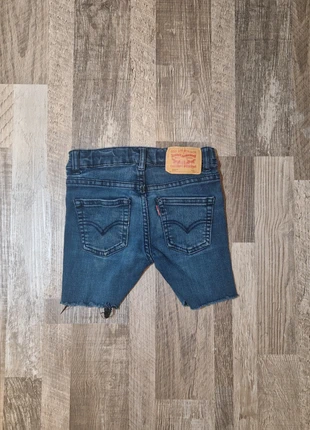 Short en jean Levi's 519 bleu enfant 5-6 ans, merk: Levi's, staat: Heel goed, maat: 6 jaar / 116 cm, € 8,00, € 9,10 inclusief Kopersbescherming