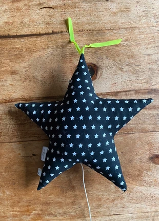 Étoile musicale Star Wars, marke: Fait Main, zustand: Sehr gut, größe: Einheitsgröße, 15,00 €, 16,45 € inklusive Vinted-Käuferschutz