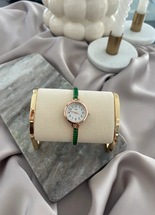 Montre pour femme vintage, brand: Vintage Dressing, condition: Very good, size: One size, €5.00, €5.95 includes Buyer Protection