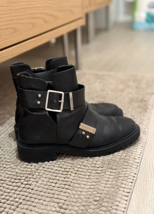 Stivaletti Zara 36, marque: Zara, état: Bon état, taille: 36, 5,00 €, 5,95 € Protection acheteurs incluse