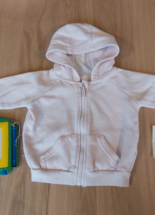 Gilet maat 68, marca: Merk, estado: Muito bom, tamanho: 6-9 meses / 68 cm, €2.50, €3.33 inclui Proteção do Comprador