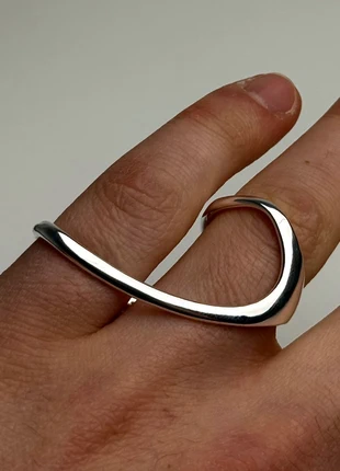 Bague double doigts en argent 925, ajustable conceptuel ring, mode fluide argenté chic, merk: Argent, staat: Heel goed, maat: Aanpasbaar, € 13,00, € 14,35 inclusief Kopersbescherming Pro