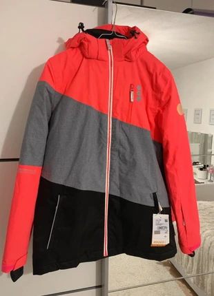 Veste de ski, brand: Intersport, condition: New with tags, size: 15 years / 170 cm, €16.00, €17.50 includes Buyer Protection