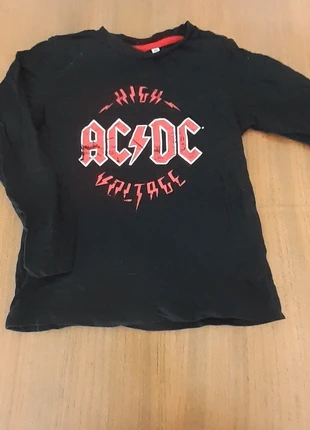 T-shirt AC/DC manches longues, marca: AC/DC, estado: Bom, tamanho: 5 anos / 110 cm, €2.00, €2.80 inclui Proteção do Comprador