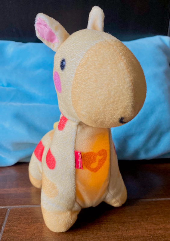 Peluche musicale et veilleuse : Sophie la girafe.