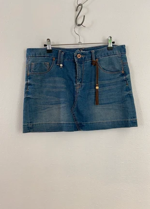 Jupe en jean bleu taille 40, état: Très bon état, taille: L / 40 / 12, 5,99 €, 6,99 € Protection acheteurs (Pro) incluse