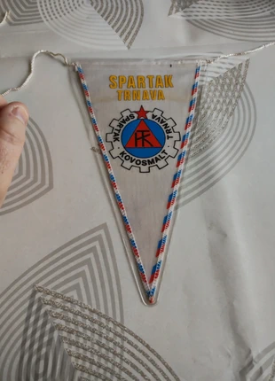 Fanion football vintage Spartak Trnava, marque: Vintage, état: Satisfaisant, 4,00 €, 4,90 € Protection acheteurs incluse