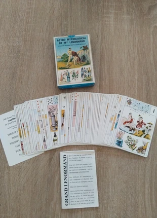 Grand jeu de Melle Lenorman Oracle, divinatoire,voyance 1977, marque: Grimaud, état: Très bon état, 27,00 €, 29,05 € Protection acheteurs incluse