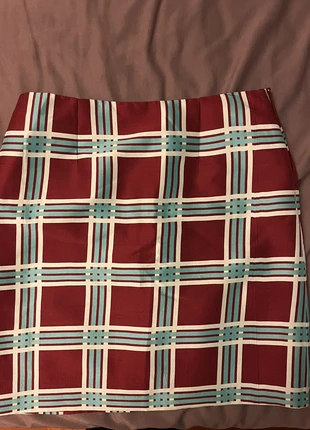 Gonna, brand: Tara Jarmon, condizioni: Nuovo senza cartellino, taglia: S / IT 40 / EU 36, €12.00, €13.30 include la Protezione acquisti