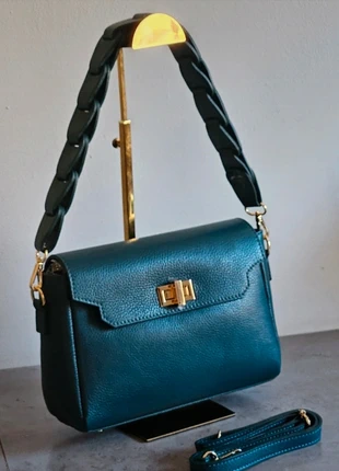 Sac à bandoulière vera pelle fabrication italienne neuf, brand: Vera Pelle, condizioni: Nuovo con cartellino, €55.00, €58.45 include la Protezione acquisti