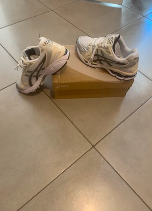 Chaussure asics 1.1, marque: Asics, état: Neuf avec étiquette, taille: 40, 65,00 €, 68,95 € Protection acheteurs incluse