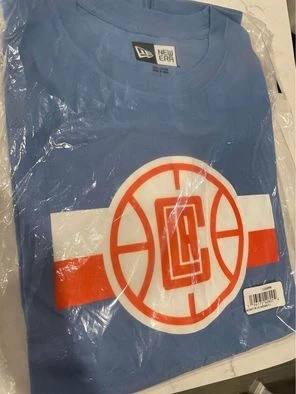 New in bag large la clippers nba new era shirt in light blue 1