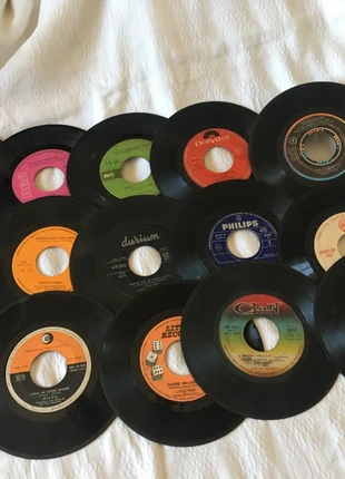 N. 35 vinili vintage - 45 giri #collezione, condizioni: Ottime, €10.00, €11.20 include la Protezione acquisti