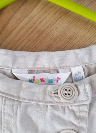 Robe beige 24 mois , marque: Kid Kanai, état: Très bon état, taille: 18-24 mois / 86 cm, 7,00 €, 8,05 € Protection acheteurs incluse