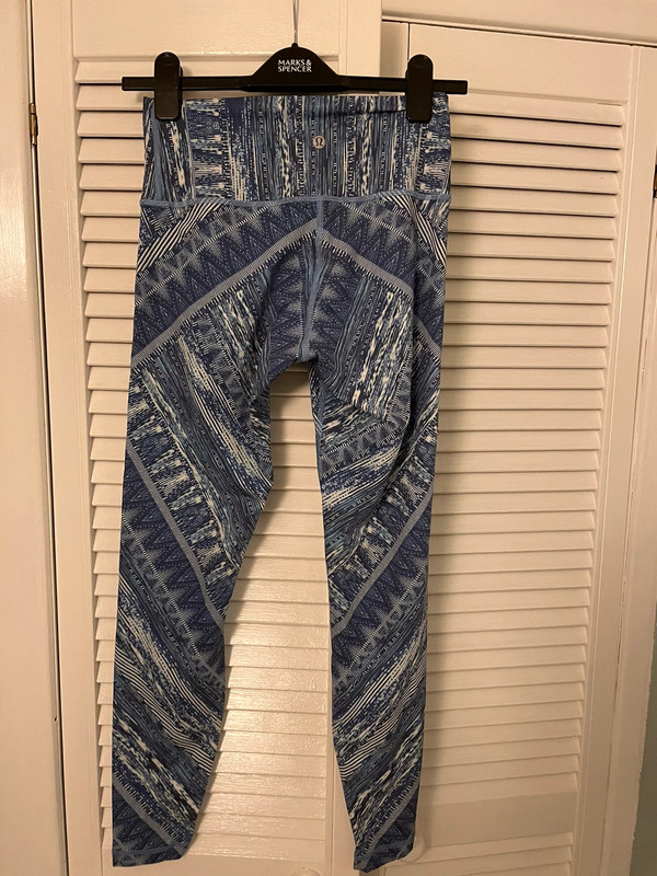 Lululemon blue print leggings - CAN size 8 UK 12