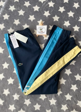 Jogging Lacoste marine, marque: Lacoste, état: Neuf avec étiquette, taille: M, 75,00 €, 79,45 € Protection acheteurs (Pro) incluse