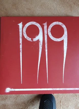 1919 – Bloodline Goth Rock, Post-Punk 2017, staat: Als nieuw, € 10,00, € 11,20 inclusief Kopersbescherming