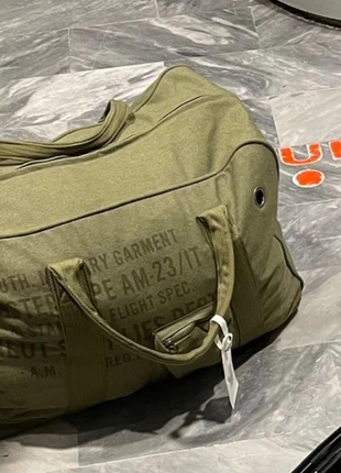 Grand sac de voyage militaire, marque: Aeronautica Militare, état: Neuf sans étiquette, 62,00 €, 65,80 € Protection acheteurs incluse