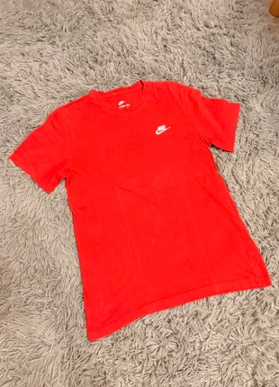T-shirt Nike, marque: Nike, état: Très bon état, taille: S, 7,50 €, 8,58 € Protection acheteurs incluse