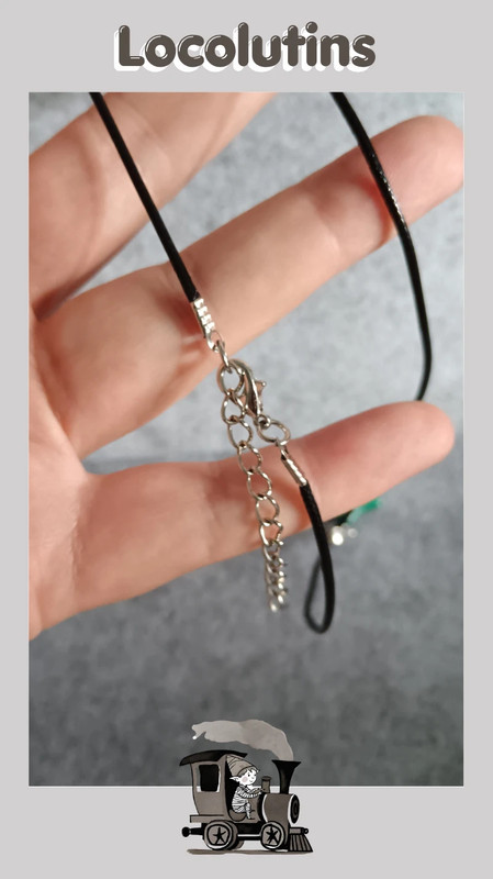 🚂 Collier porte-bonheur étoile vert d’eau – cordon noir ciré - photo numéro 3