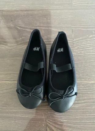 H&M 24, merk: H&M, staat: Nieuw zonder prijskaartje, maat: 24, € 1,99, € 2,79 inclusief Kopersbescherming