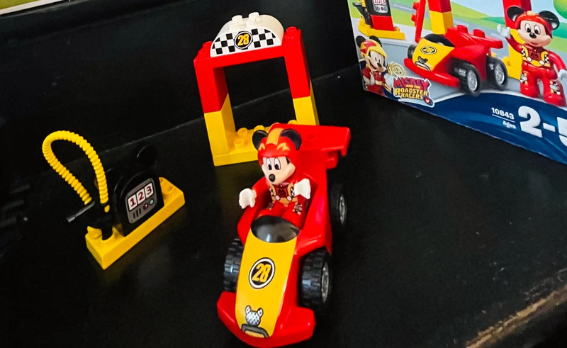 Lego duplo mickey and the roadster deals racers