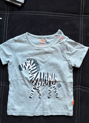 T shirt, marque: Hema, état: Très bon état, taille: 6-9 mois / 68 cm, 2,00 €, 2,80 € Protection acheteurs incluse